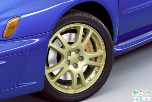 汽車(chē)輪胎花紋可以不一樣嗎 車(chē)檢輪胎花紋不一致可以通過(guò)嗎1