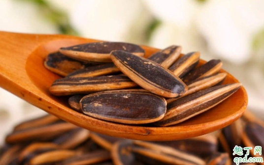 吃瓜子尿酸會(huì)高嗎 吃瓜子致癌是真的嗎3