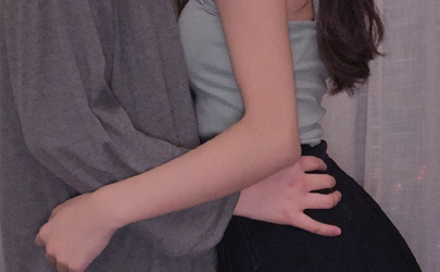 為什么男生都喜歡肢體接觸 男的為什么會忍不住想那個