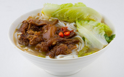 原味湯粉湯底放什么調(diào)料更好吃 原味湯粉湯底怎么做比較好