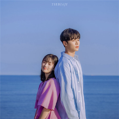 偶然發(fā)現(xiàn)的一天端午一天情侶頭像 端午哈魯cp情侶頭像無水印8