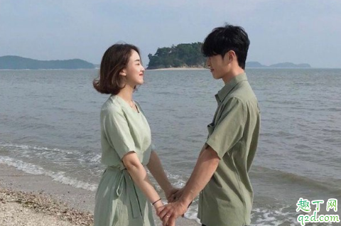 男女常在一起跳舞會產(chǎn)生感情嗎 男女互相關(guān)心是什么意思2