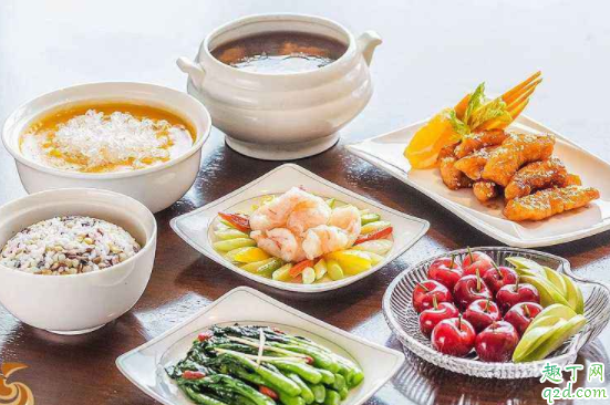 月子里哪些調(diào)料不能吃 產(chǎn)后月子期間能吃哪些堅果零食2