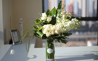 鮮花插水里為什么會(huì)臭 為什么插鮮花的水會(huì)臭