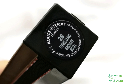 紀(jì)梵希2019圣誕限定28什么色 紀(jì)梵希28號口紅試色6