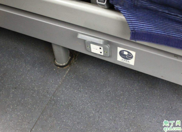高鐵有充電插座嗎 高鐵動車充電位置在哪1