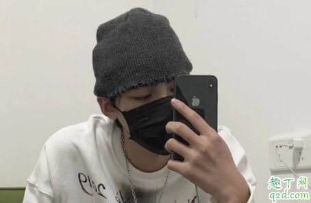 分手還故意氣你的男人愛(ài)你嗎 前任刷存在感什么心理1