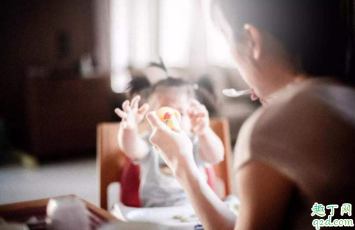 剖腹產(chǎn)刀口在家怎么護理 剖腹產(chǎn)術后如何傷口愈合快1