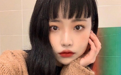 他老婆發(fā)信息罵我我要回嗎 第三者要不要爭取愛情