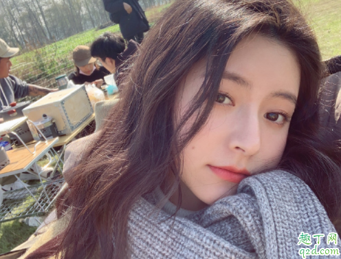 欲夢直播怎么進(jìn)記時(shí)房間 欲夢官方app二維碼下載1