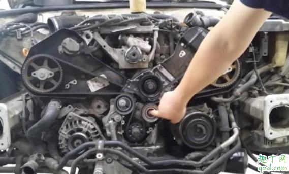 車的正時(shí)皮帶幾年更換 正時(shí)皮帶差一個(gè)齒有什么影響4