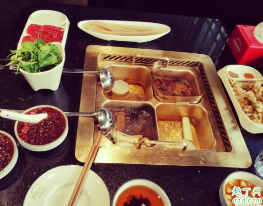 重慶跟成都的火鍋哪個(gè)辣 成都火鍋有哪些必點(diǎn)菜2