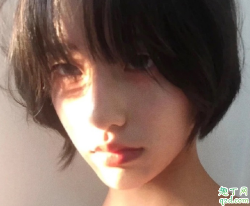 欲夢直播怎么進(jìn)記時(shí)房間 欲夢官方app二維碼下載4