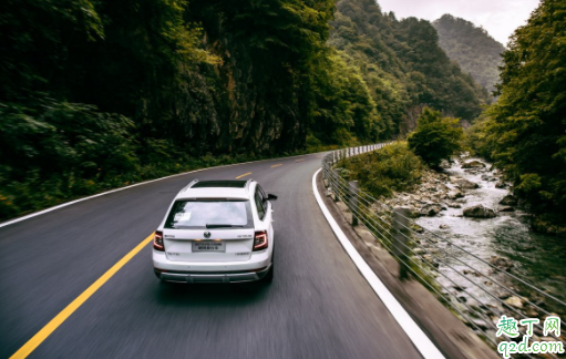 剎車失靈是哪里的問題 車子剎車失靈自救辦法1