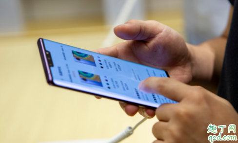 華為mate30pro 4g和5g屏幕不一樣嗎 華為屏幕是同一個廠家嗎1