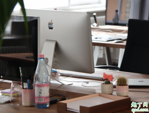 職場中得罪領(lǐng)導(dǎo)要辭職嗎 職場中得罪領(lǐng)導(dǎo)被刁難怎么辦4