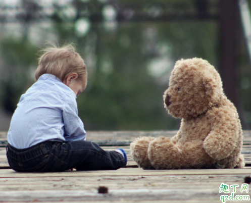 產(chǎn)婦生完孩子早開奶好不好 開奶催奶通奶什么區(qū)別2