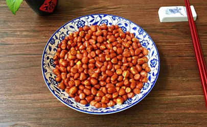 炸花生米油溫要很高嗎 炸花生米油溫需要熱的嗎