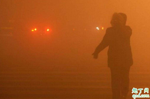 汽車霧燈有沒有用 同時開大燈和霧燈費油嗎4