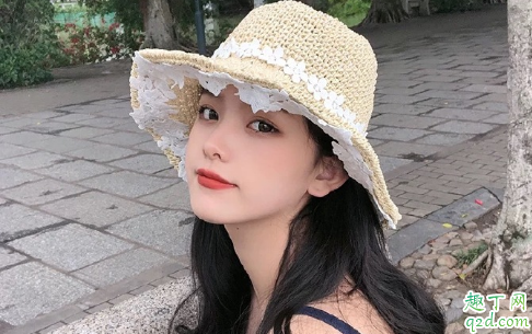 在男朋友車上放什么證明他有女朋友 怎么在在男朋友車上宣布主權(quán)1