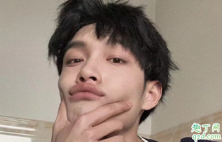 男生硬的時(shí)候能忍住說(shuō)明什么 怎么判斷男人很久沒(méi)做1