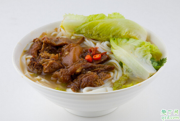 原味湯粉湯底放什么調料更好吃 原味湯粉湯底怎么做比較好1