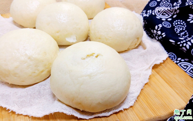 為什么饅頭包子涼了會變硬 如何讓包子饅頭放涼也不硬1
