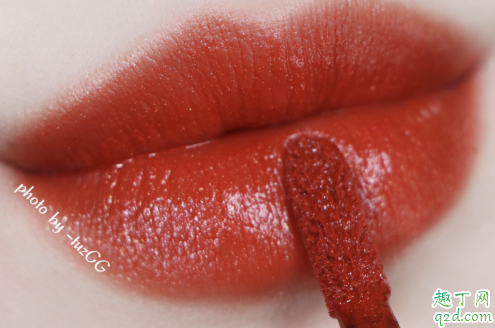 阿瑪尼2019圣誕限定405G好看嗎 阿瑪尼紅管405g試色5