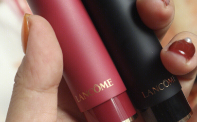 蘭蔻紅管507和黑管507區(qū)別是什么 蘭蔻507黑管和紅管試色對比