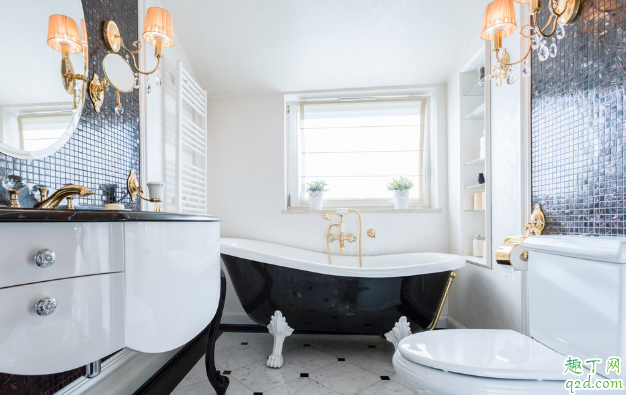 衛(wèi)生間門選什么樣的好 衛(wèi)生間的門有什么講究3