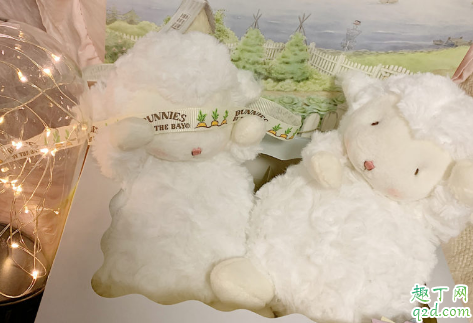 bunnies羊真假有什么區(qū)別 網(wǎng)紅小羊玩偶真假對比圖1