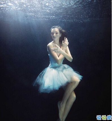 正能量說說配圖朋友圈必贊的：身材不好就去鍛煉，沒錢就努力去賺12