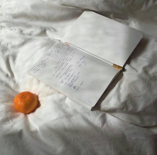 一瞬間戳中你淚點(diǎn)的傷感說說帶圖片3