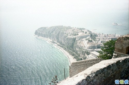 非常討厭一個(gè)人的說(shuō)說(shuō)大全 看不慣某人太假的個(gè)性說(shuō)說(shuō)2