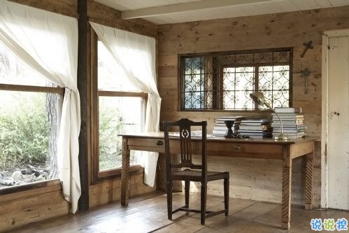 讓人撕心裂肺的唯美說(shuō)說(shuō)配圖 愛(ài)令人窒息的句子大全帶圖片2