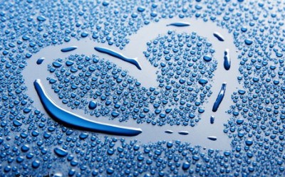 有圖片的情人節(jié)說(shuō)說(shuō)：你的情人節(jié)，卻是我的情人劫