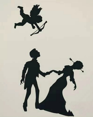 微信說說帶圖片：這個世界，看你二的人很多，陪你二的人很少9