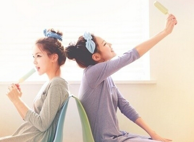 配圖片的朋友說(shuō)說(shuō)：什么是好朋友？有人說(shuō)，那是地球上翻版的自己5