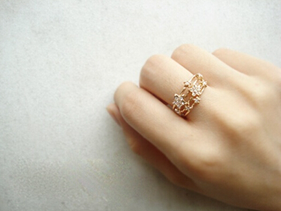 關(guān)于愛情的說說帶圖片：喜歡是選擇，而愛是非你不可