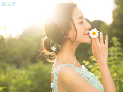 青春勵(lì)志說說帶圖片3