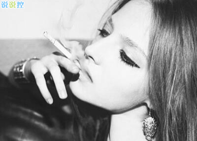 帶圖片的傷感說(shuō)說(shuō)3 帶圖片的傷感說(shuō)說(shuō)3