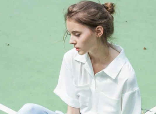 關(guān)于在愛(ài)情中流過(guò)的眼淚的心酸傷感說(shuō)說(shuō)1