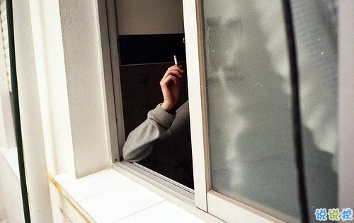 經(jīng)典唯美文藝小清新說說帶圖片 這人世間本就是寒來暑往日出日落14