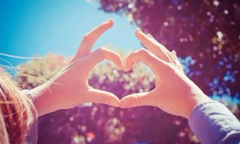 2018值得收藏的30條經(jīng)典語錄傷感人生感悟1