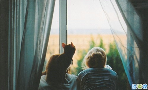 2019微信朋友圈個性說說配圖 手機(jī)有電錢包有錢比什么都好3