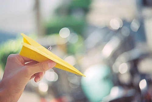 關(guān)于青春成長的文藝說說帶圖片 這些年的吉光片羽都于此刻靜定下來凝結(jié)于此4