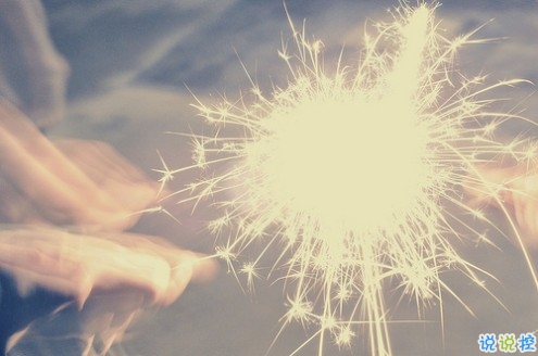 短一點的現(xiàn)實經(jīng)典說說帶圖片 社會很現(xiàn)實道理很真的說說12