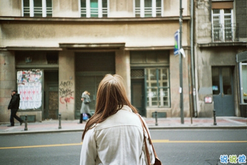 2019最新霸氣獨特的說說帶圖片 現(xiàn)在很受歡迎的一些個性句子14