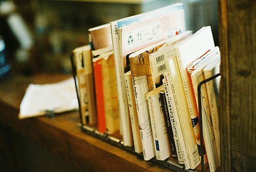 適合深夜心情不好孤獨寂寞時候發(fā)的圖片說說 喜歡你是一場漫長的失戀 ?6