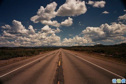 獨(dú)一無二男生霸氣說說2019精選 抖音最火男生超拽說說帶圖片1